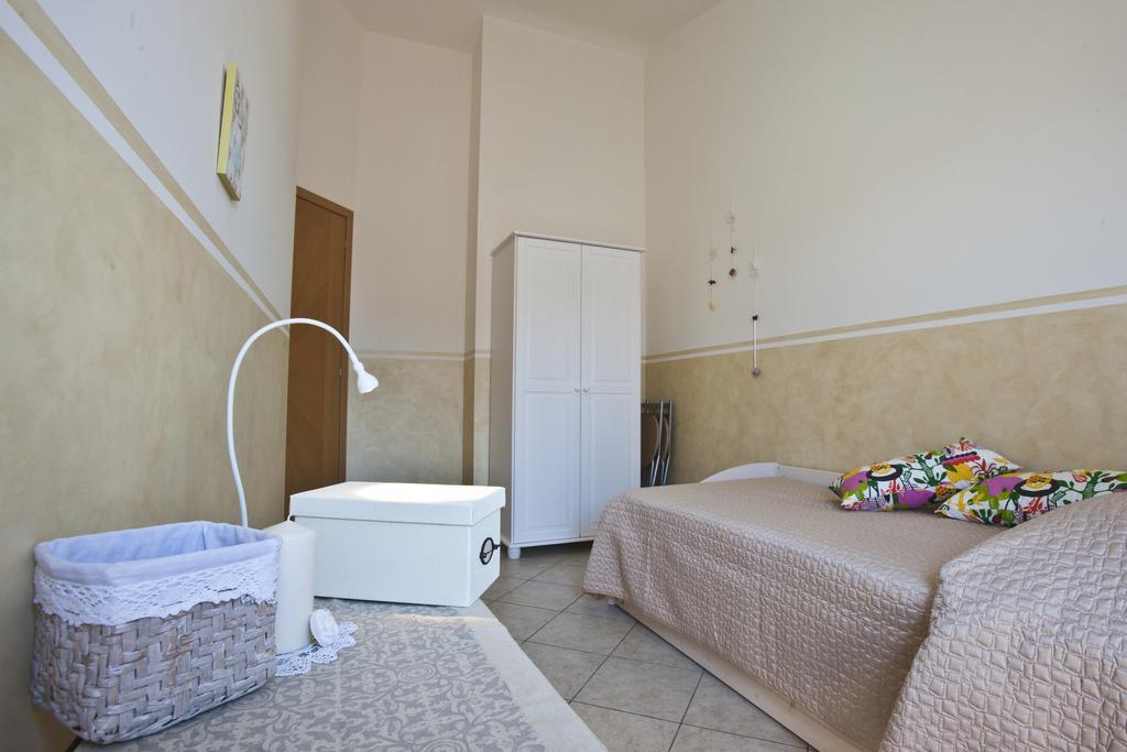 Apartamento Casavacanze Azzurro Mare Porto SantʼElpidio Habitación foto