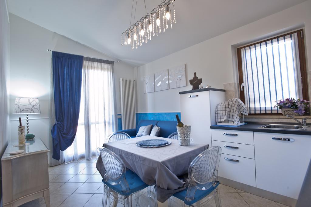 Apartamento Casavacanze Azzurro Mare Porto SantʼElpidio Habitación foto